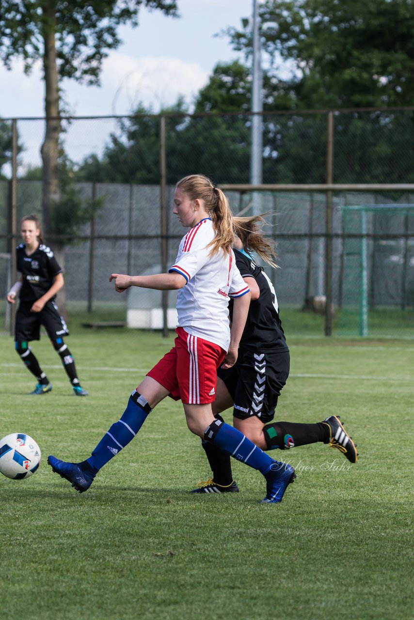 Bild 260 - wBJ Hamburger SV : SV Henstedt Ulzburg : Ergebnis: 4:2